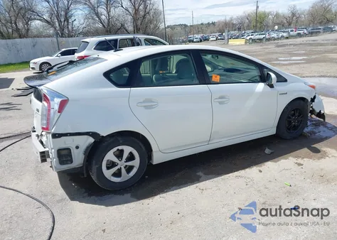 2013 Toyota Prius Three из США, поврежденный, VIN JTDKN3DU9D5602431